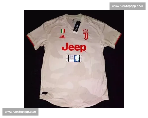 粉丝福利!世界杯球衣周边抢先看,周边产品哪个最火