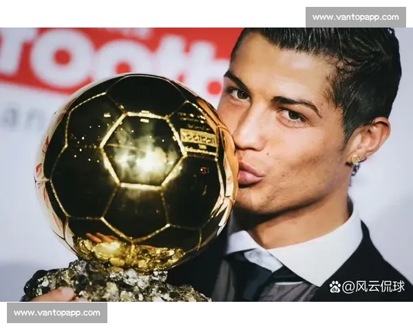 足球之神在呼唤！金球奖得主，他的故事让你热血沸腾