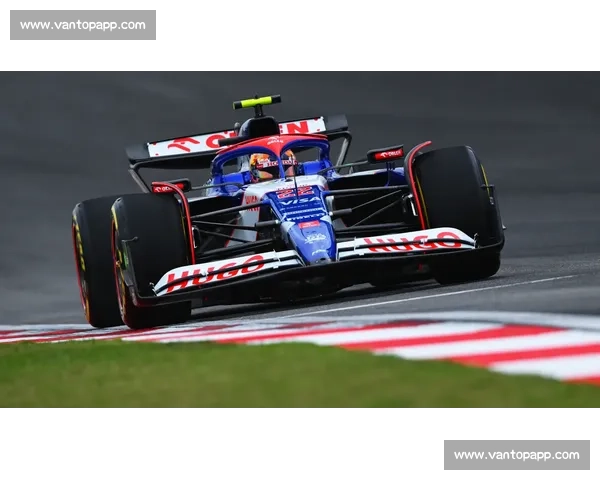 F1中国大奖赛：维斯塔潘统治赛场，上海站上演速度与激情！